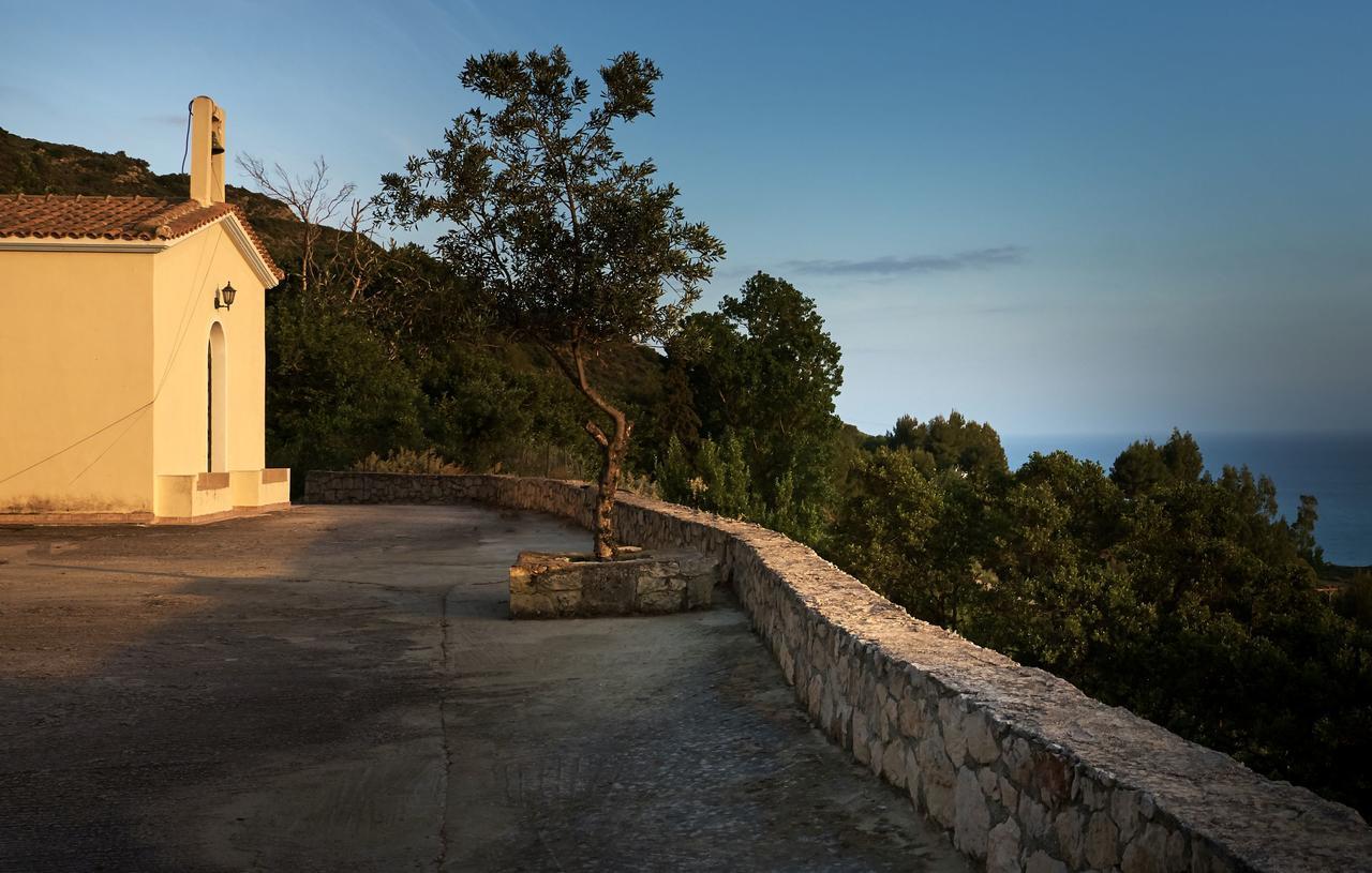 Villa Kanalos - Private Pool & Stunning Views, By Zantewize กาลามากี ภายนอก รูปภาพ